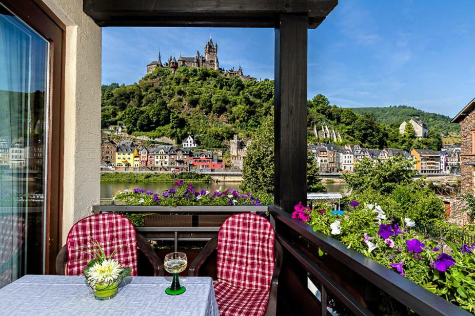 Apartments Haus Daniela Cochem Luaran gambar